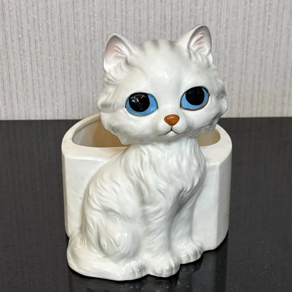 Lefton White Cat Planter Figurine Blue Eyes Mid Century Tabby Kitty Japan 60s - Picture 1 of 10